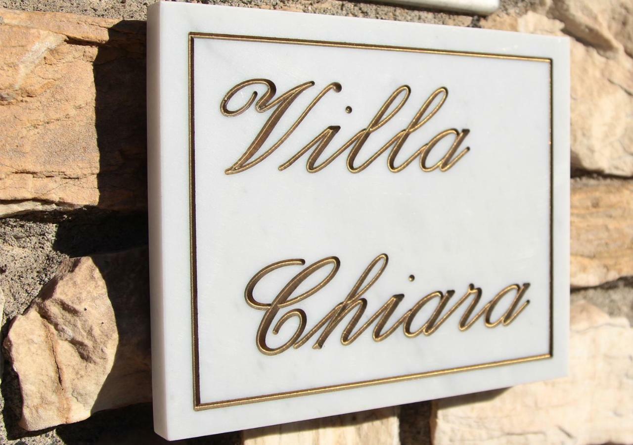 Villa Chiara Affitta Camere Carrara Exterior photo